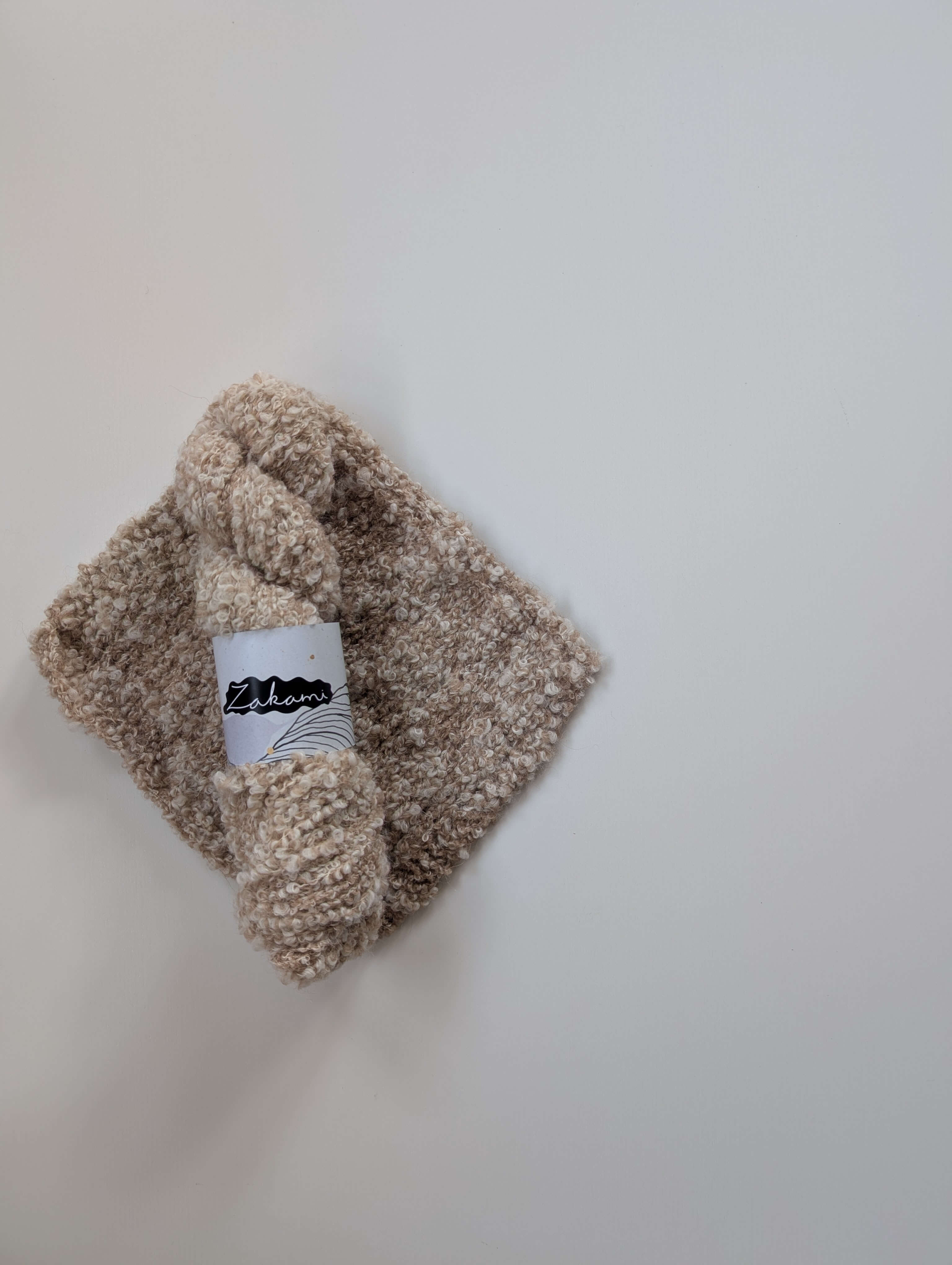 Undyed Natural Caramel Alpaca Boucle | Aran