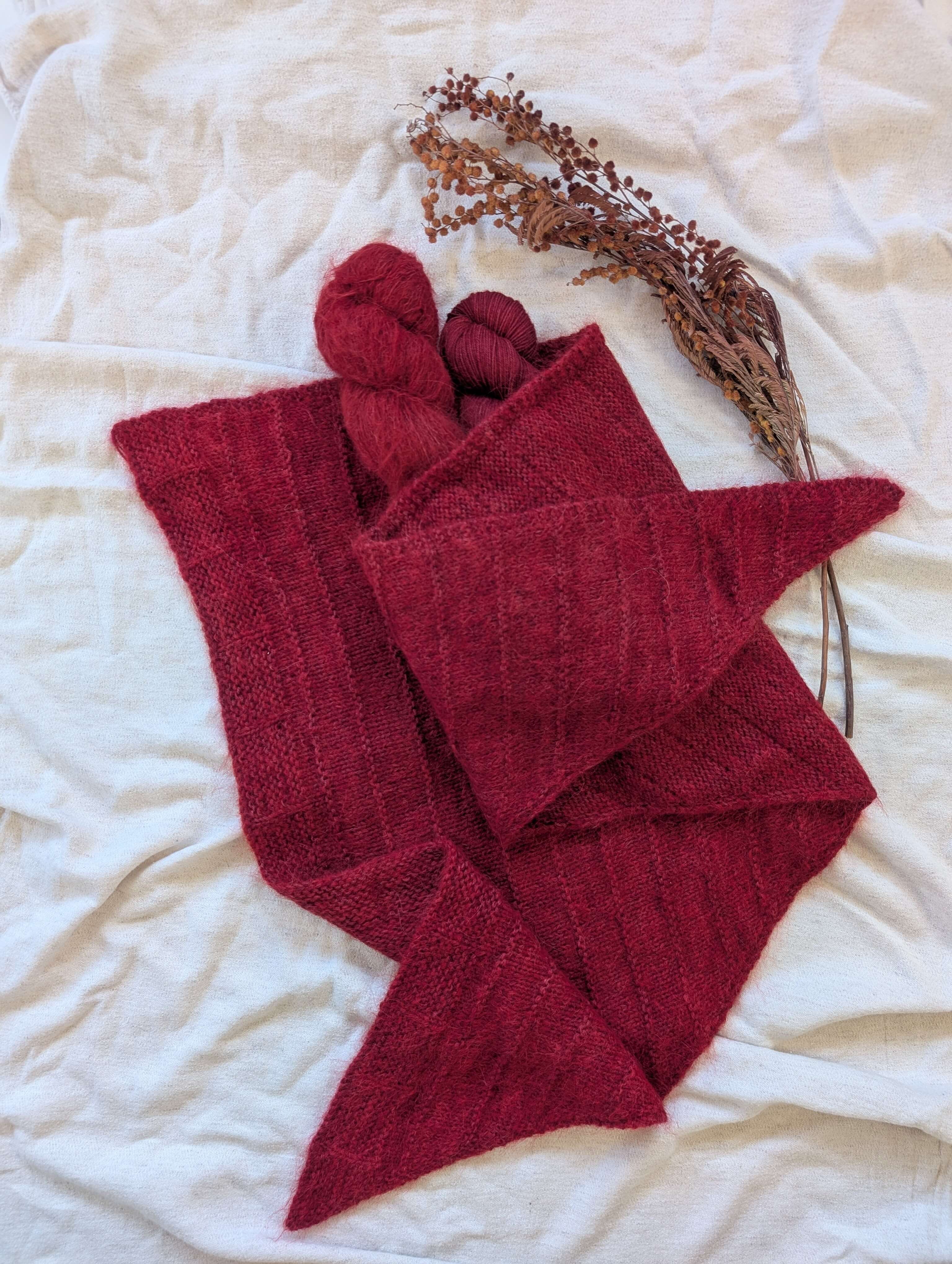 The Deneb Shawl by Emma Vining x Zakami (IN STOCK)