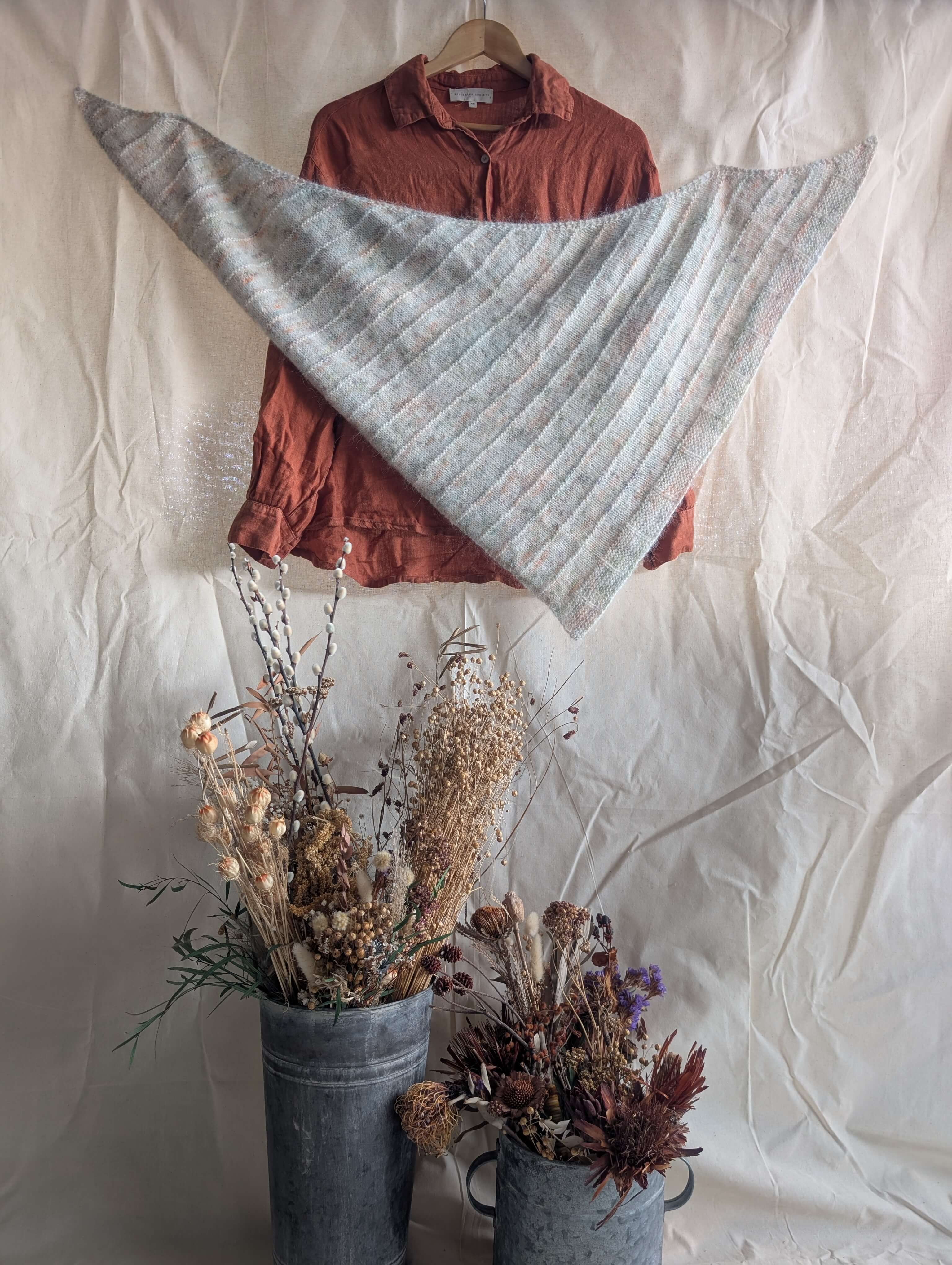 The Deneb Shawl by Emma Vining x Zakami (PRE-ORDER)