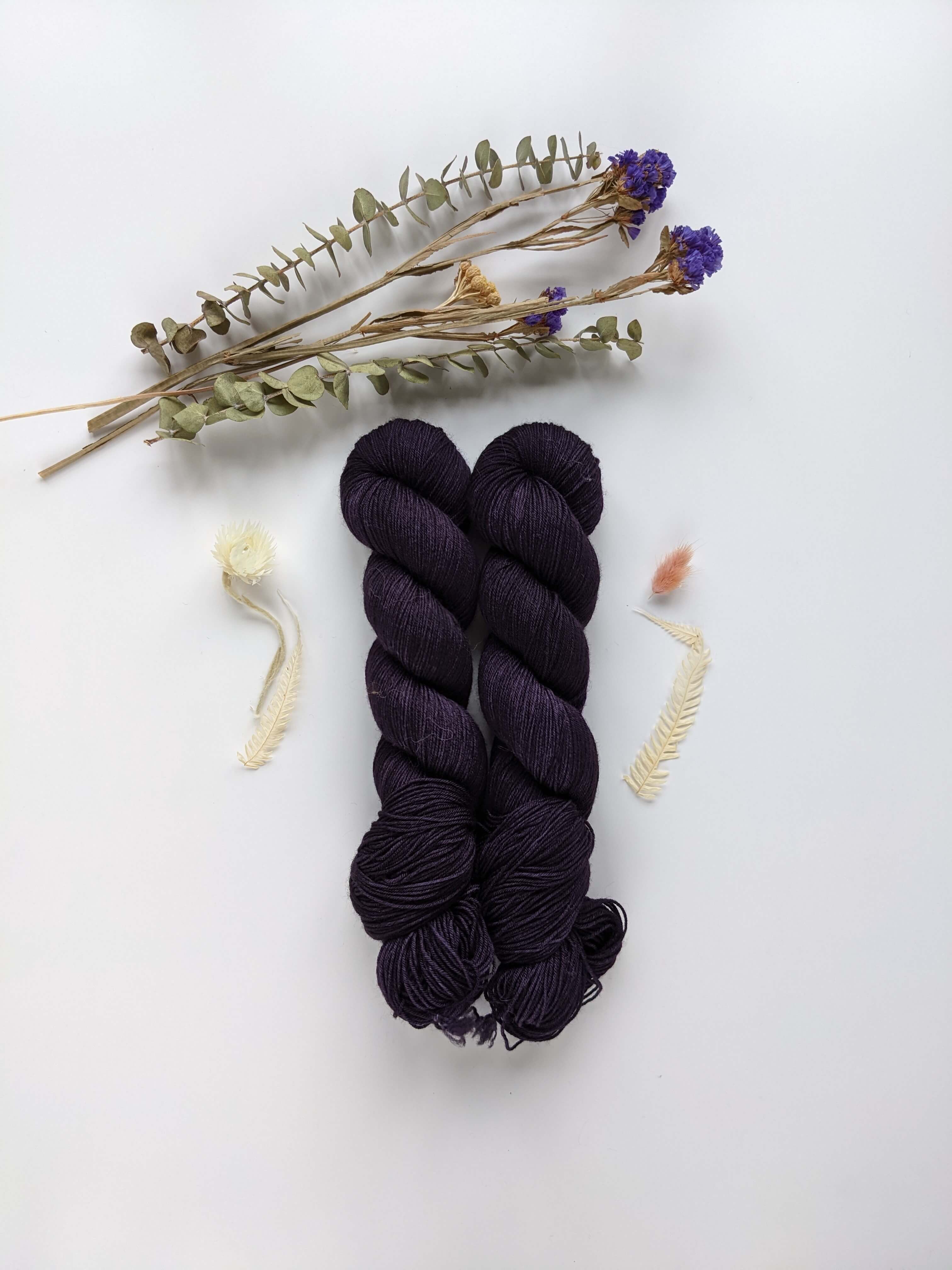 Organic Non-Superwash Merino Fingering Yarns