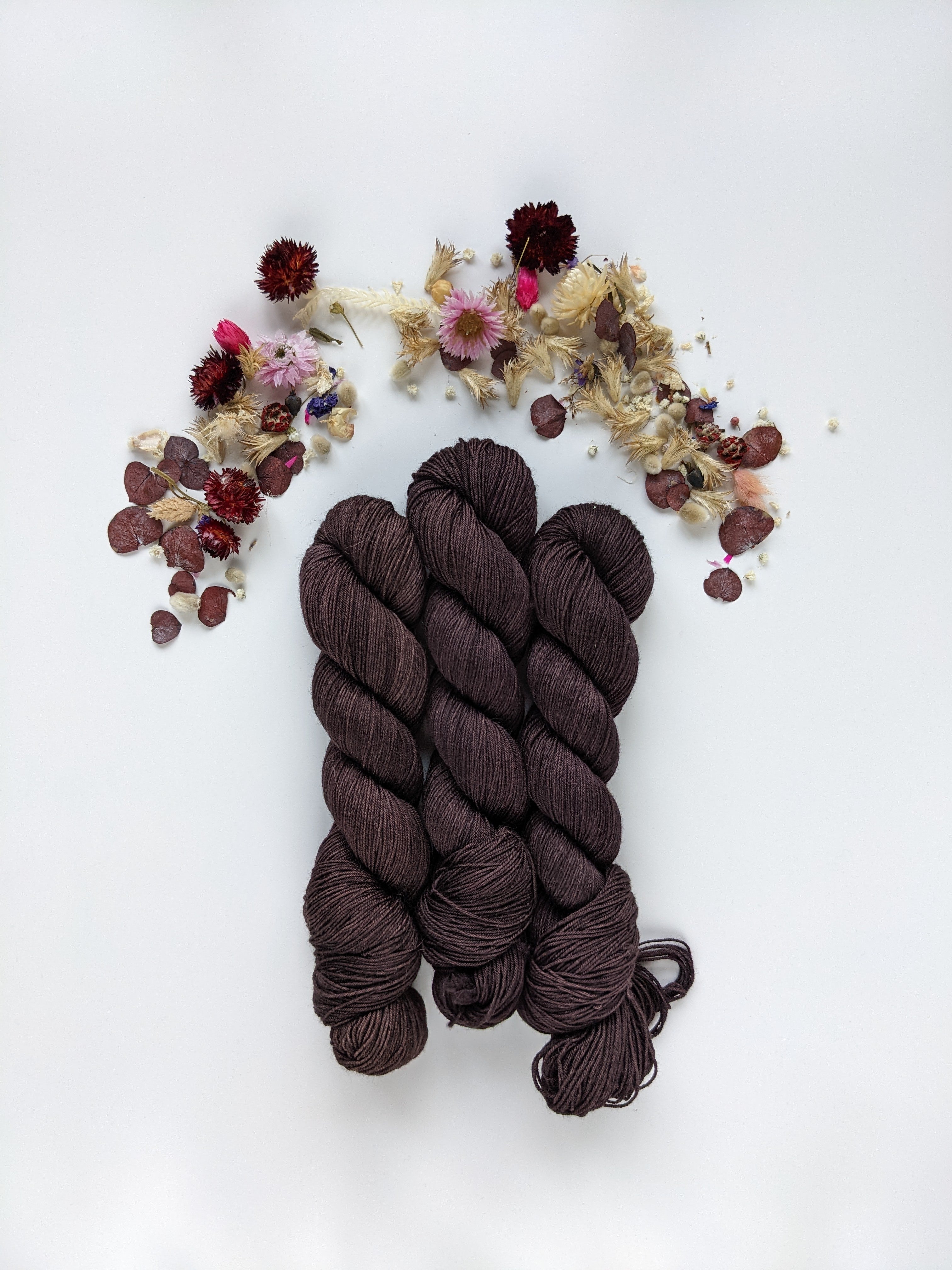 Organic Non-Superwash Merino Fingering Yarns