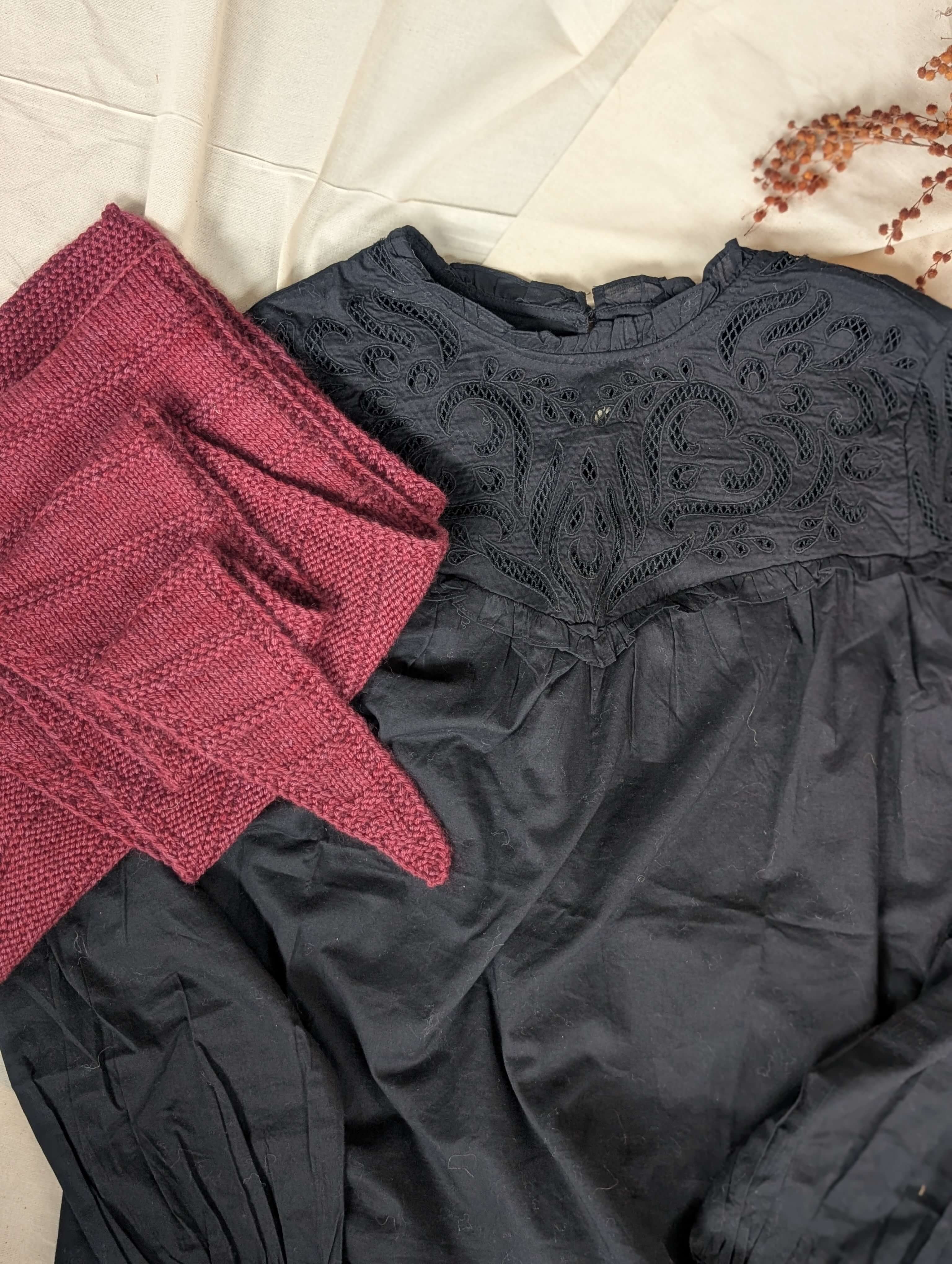 The Vega Shawl by Emma Vining x Zakami (PRE-ORDER)