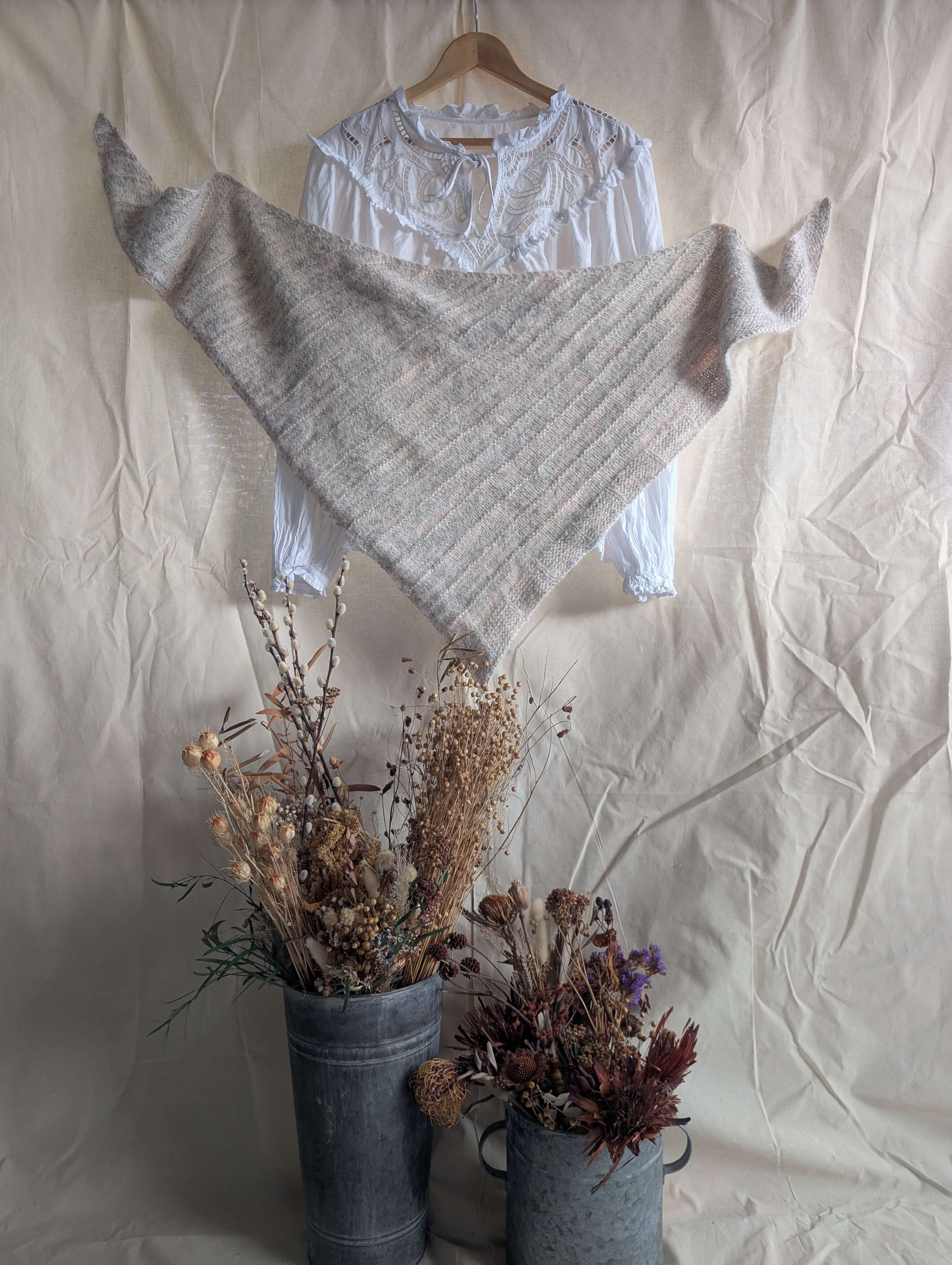The Deneb Shawl by Emma Vining x Zakami (IN STOCK)
