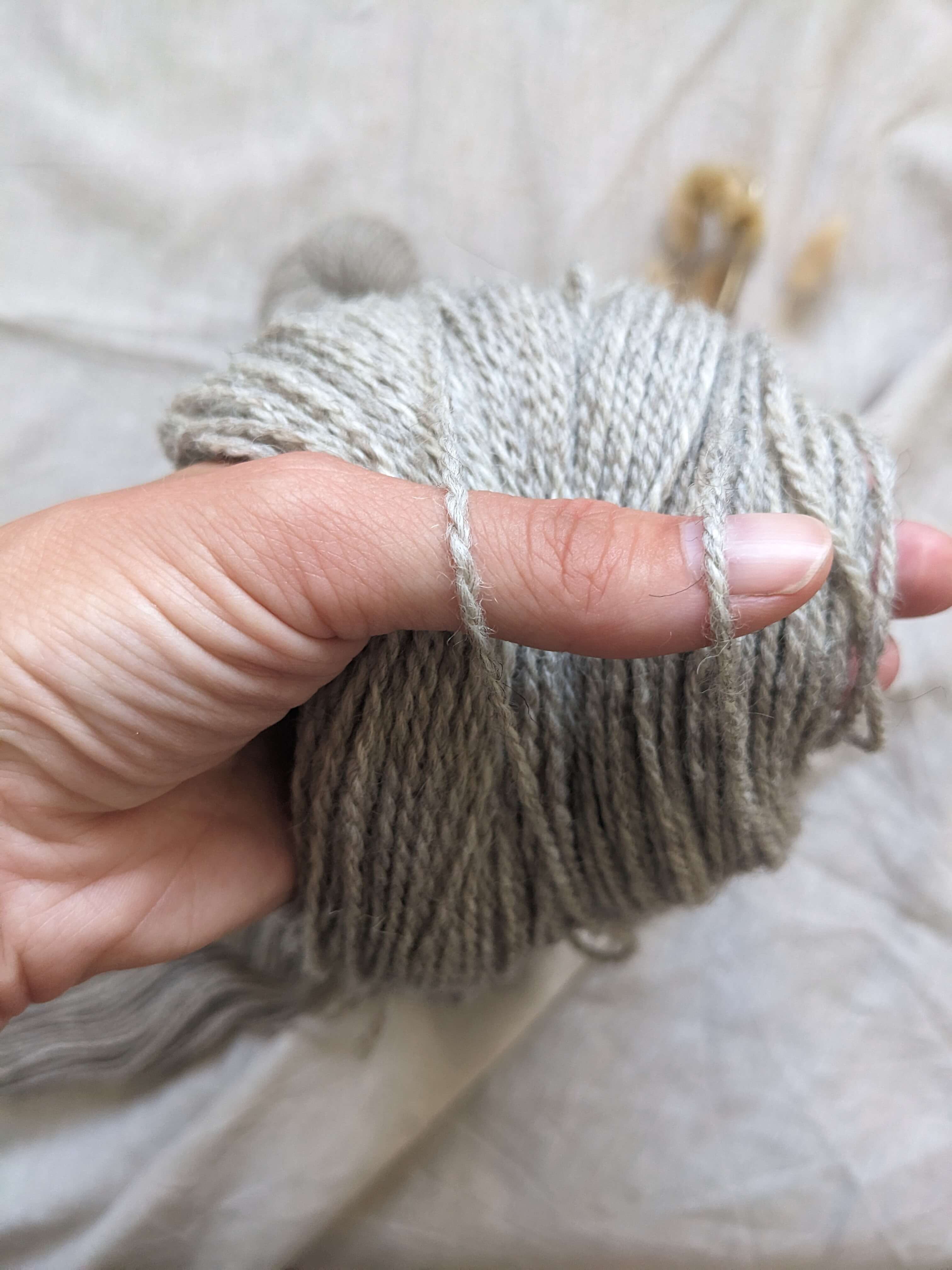 Undyed BFL / Masham | Fingering + DK + Aran