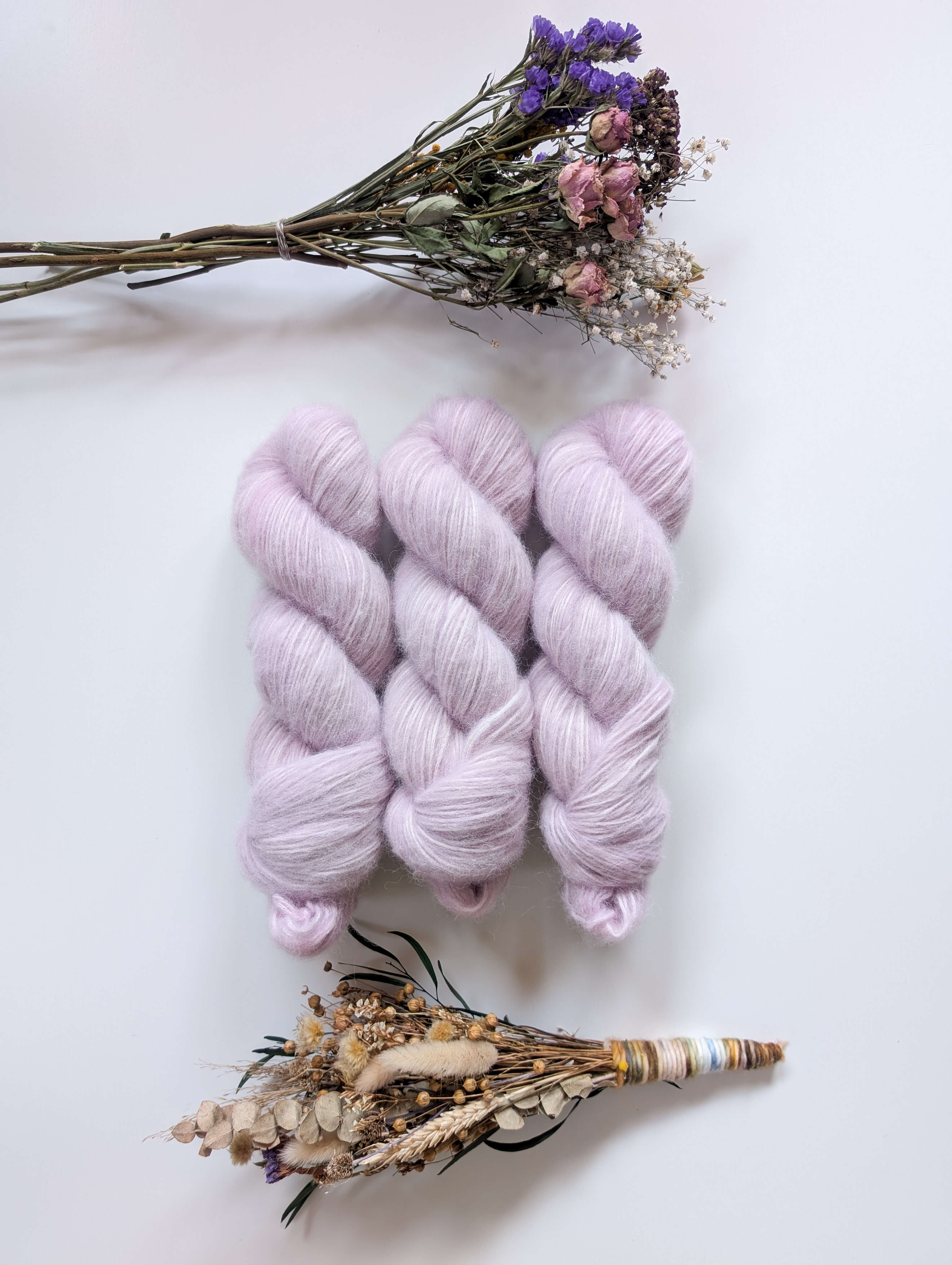 White Alpaca Air Yarns